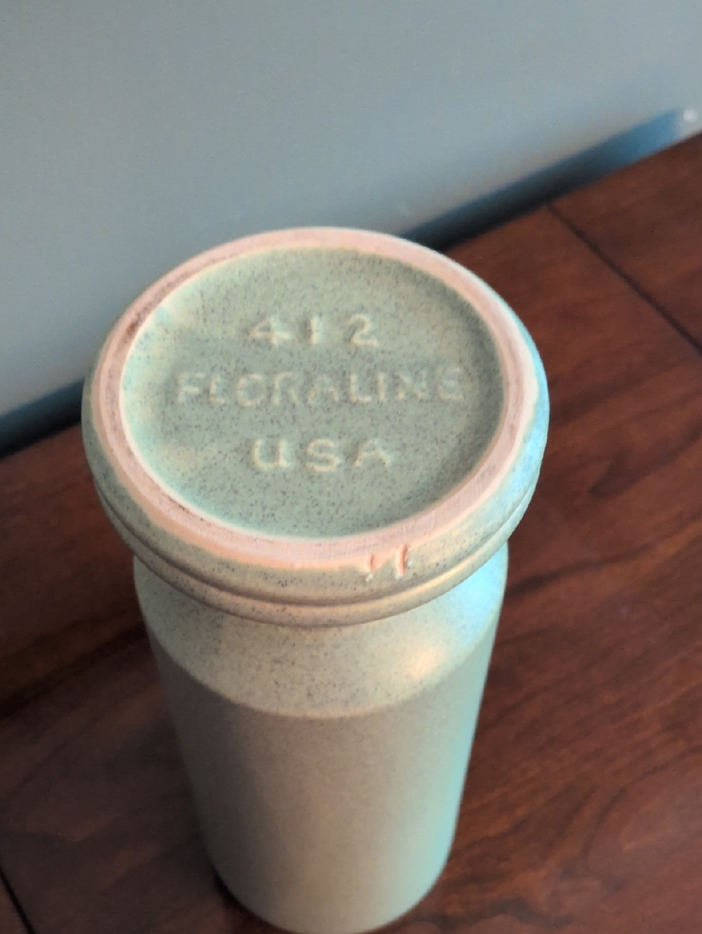 McCoy Floraline 412 Pottery  USA Speckled Ceramic Vase - Seafoam Green